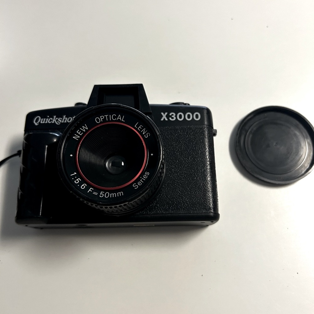QUICKSHOT Camera NEW 35MM Film Camera Photography